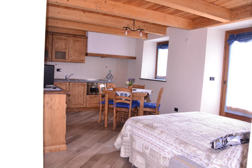 Appartement Lo Coppa Fen à Aoste Extérieur photo