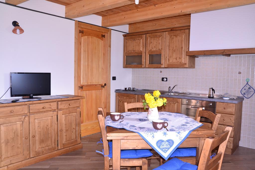 Appartement Lo Coppa Fen à Aoste Chambre photo
